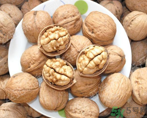 紙皮核桃和普通核桃哪個好？紙皮核桃和普通的核桃有什么區(qū)別？
