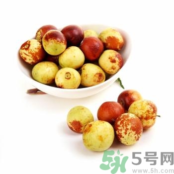 冬棗能曬干嗎?冬棗曬干就是紅棗嗎 冬棗能曬干嗎?冬棗曬干就是紅棗嗎