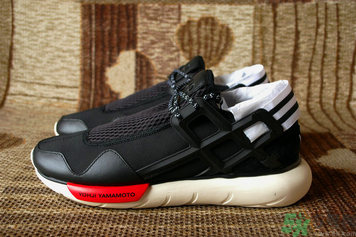 阿迪達(dá)斯鞋碼怎么看？阿迪達(dá)斯鞋碼對(duì)照表