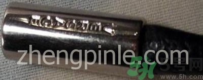 范思哲包包真假怎么辨別?Versace包包真假鑒別圖 范思哲包包真假怎么辨別?Versace包包真假鑒別圖