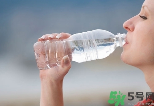 皮膚不白是什么原因？皮膚不白怎么辦