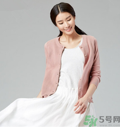 針織開衫怎么搭配？針織開衫怎么搭配好看？