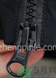 始祖鳥(niǎo)沖鋒衣真假怎么辨別?始祖鳥(niǎo)沖鋒衣真假鑒別圖 始祖鳥(niǎo)沖鋒衣真假怎么辨別?始祖鳥(niǎo)沖鋒衣真假鑒別圖