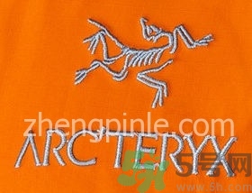 始祖鳥(niǎo)沖鋒衣真假怎么辨別?始祖鳥(niǎo)沖鋒衣真假鑒別圖 始祖鳥(niǎo)沖鋒衣真假怎么辨別?始祖鳥(niǎo)沖鋒衣真假鑒別圖