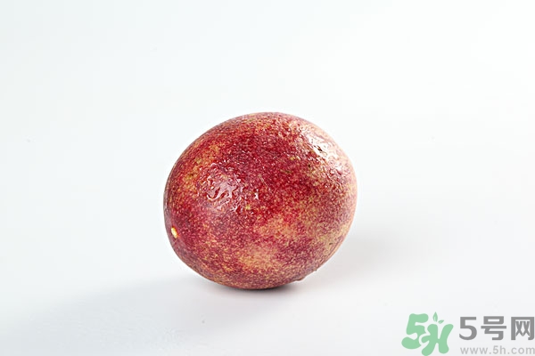 雞蛋果和百香果的區(qū)別 雞蛋果和百香果一樣嗎 雞蛋果和百香果的區(qū)別 雞蛋果和百香果一樣嗎