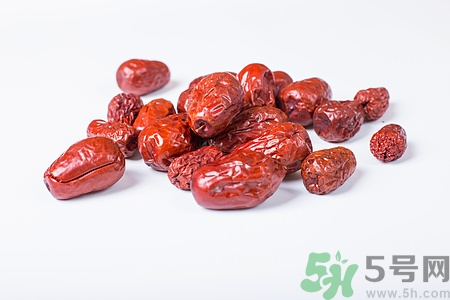 脆冬棗熱量高嗎?吃脆冬棗會(huì)胖嗎 脆冬棗熱量高嗎?吃脆冬棗會(huì)胖嗎