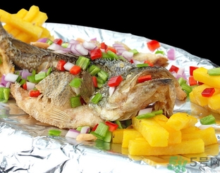 鱸魚(yú)的熱量是多少？清蒸鱸魚(yú)的熱量是多少？