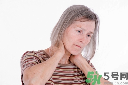 老人脖子酸痛怎么回事？老人脖子酸痛怎么辦？