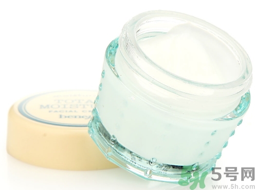 面霜可以帶上飛機嗎？面霜可以托運嗎？