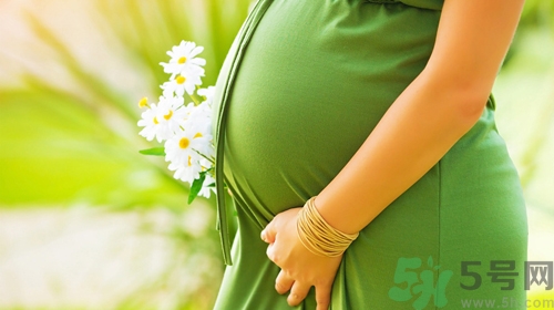 孕婦缺鈣的癥狀有哪些？孕婦缺鈣怎么補(bǔ)？