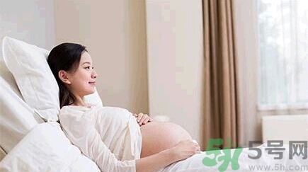 臨產(chǎn)有什么預(yù)兆？臨產(chǎn)怎么樣緩解疼痛？