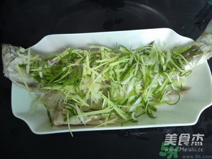 鱸魚蒸多長時(shí)間？鱸魚怎么蒸？