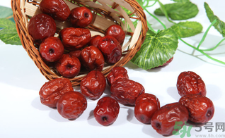 紅棗一天吃幾個(gè)最好？紅棗每天吃幾顆合適？