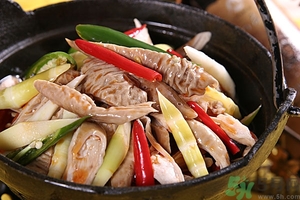 豬大腸的營(yíng)養(yǎng)價(jià)值 豬大腸的功效與作用 豬大腸的營(yíng)養(yǎng)價(jià)值 豬大腸的功效與作用