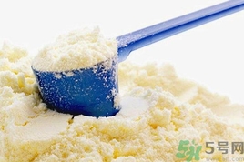 嬰兒奶粉大人能喝嗎？嬰兒奶粉大人喝了會(huì)怎樣？