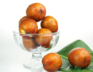 牛奶和鮮棗能一起吃嗎？鮮棗能和牛奶一起吃嗎？