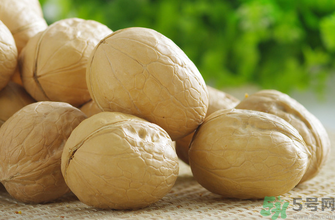 核桃放久了還能吃嗎？核桃放時間長了還能吃嗎？