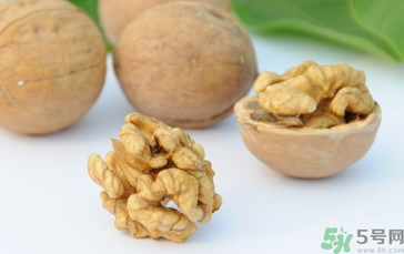 核桃放久了還能吃嗎？核桃放時間長了還能吃嗎？