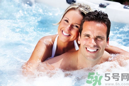 孕婦可以泡溫泉嗎？孕婦泡溫泉好嗎？