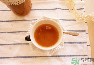 秋梨膏小孩能不能喝？秋梨膏寶寶能吃嗎？