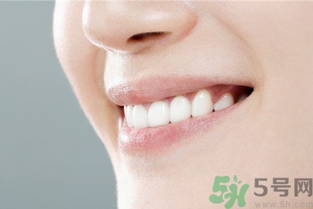 懷孕口腔潰瘍?cè)趺椿厥拢繎言锌谇粷冊(cè)趺崔k？