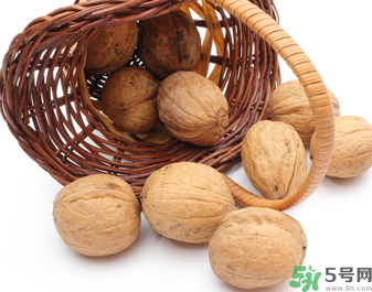 核桃一天吃幾個(gè)合適？核桃一天吃幾個(gè)最好？