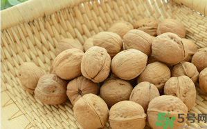 核桃一天吃幾個(gè)合適？核桃一天吃幾個(gè)最好？