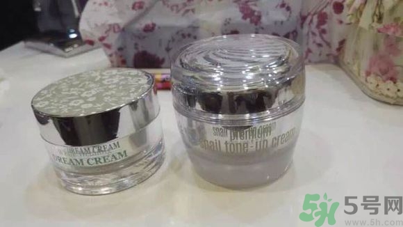 芭妮蘭素顏霜和clio素顏霜哪個(gè)好？芭妮蘭素顏霜和珂萊歐素顏霜對(duì)比