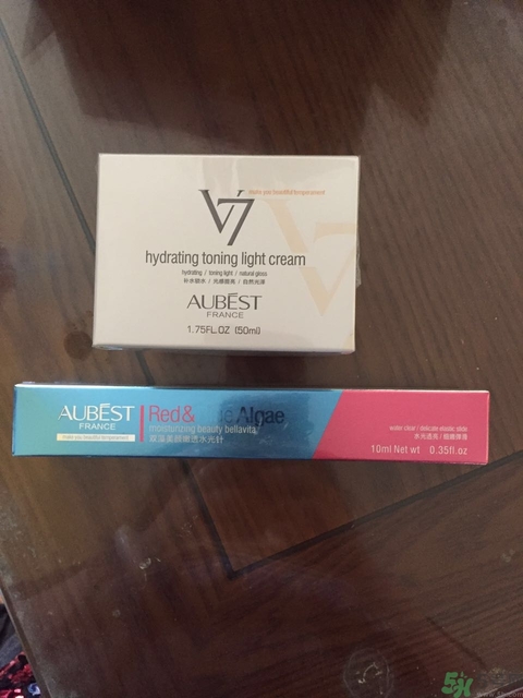 歐貝詩v7素顏霜多少錢?歐貝詩v7素顏霜專柜價(jià)格 歐貝詩v7素顏霜多少錢?歐貝詩v7素顏霜專柜價(jià)格