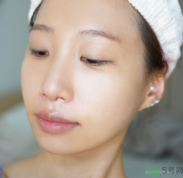 芭妮蘭素顏霜多少錢(qián)？芭妮蘭夢(mèng)幻婚禮素顏霜專(zhuān)柜價(jià)格