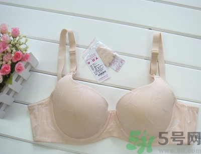 哺乳文胸帶鋼圈的好還是不帶好？哺乳內(nèi)衣怎么洗