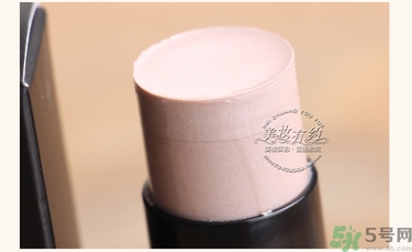 3ce高光棒真假怎么辨別?3ce高光棒真假對比圖 3ce高光棒真假怎么辨別?3ce高光棒真假對比圖