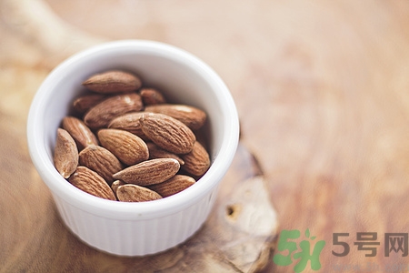 幼兒能吃碧根果嗎?小孩吃碧根果好嗎 幼兒能吃碧根果嗎?小孩吃碧根果好嗎