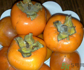 硬柿子和軟柿子的區(qū)別？硬柿子怎么變軟？