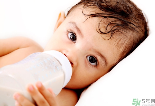 飛鶴奶粉怎么樣？飛鶴奶粉哪個(gè)系列好？