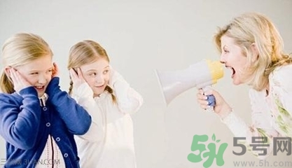 孩子不聽話怎么教育？孩子不聽話該不該打？