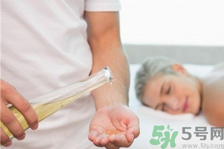 甘油會堵塞毛孔嗎？甘油堵塞毛孔怎么辦？