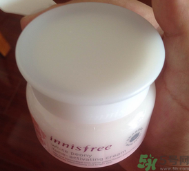 悅詩(shī)風(fēng)吟白牡丹面霜多少錢?悅詩(shī)風(fēng)吟白牡丹面霜專柜價(jià)格