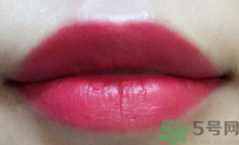 伊蒂之屋甜蜜之戀唇膏怎么用? 伊蒂之屋甜蜜之戀唇膏怎么用?