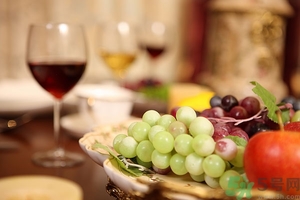 紅酒是葡萄酒嗎？葡萄酒和紅酒有什么區(qū)別