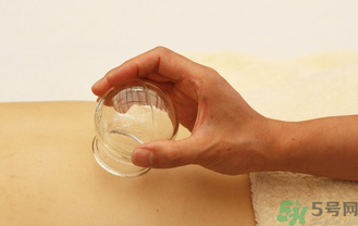 秋天可以拔火罐嗎？秋天拔火罐好嗎？