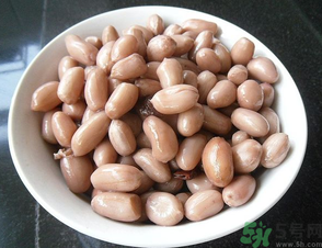 生花生吃多了會怎么樣？生花生吃多了會長胖嗎？