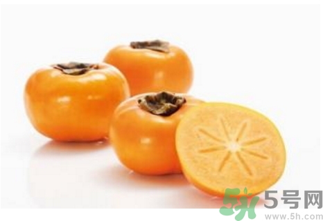 吃柿子后多久可以吃螃蟹？吃柿子后吃螃蟹會(huì)怎樣？