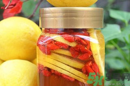 寒露喝什么茶好？寒露喝什么茶最養(yǎng)生？