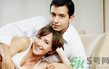 高齡備孕吃什么好？高齡備孕如何調(diào)理身體?