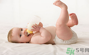 斷奶期間奶漲怎么辦？什么時候斷奶最合適？