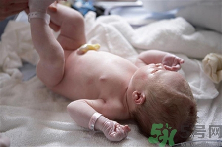 新生兒肚臍怎么護(hù)理？新生兒肚臍什么時候掉？