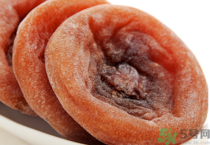 柿餅不能和什么一起吃？柿餅不能和什么同食？