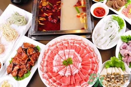 吃火鍋能喝白酒嗎？吃火鍋喝白酒好嗎？