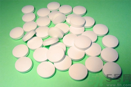 鈣片什么時(shí)候吃最好？鈣片什么時(shí)候吃吸收最好？